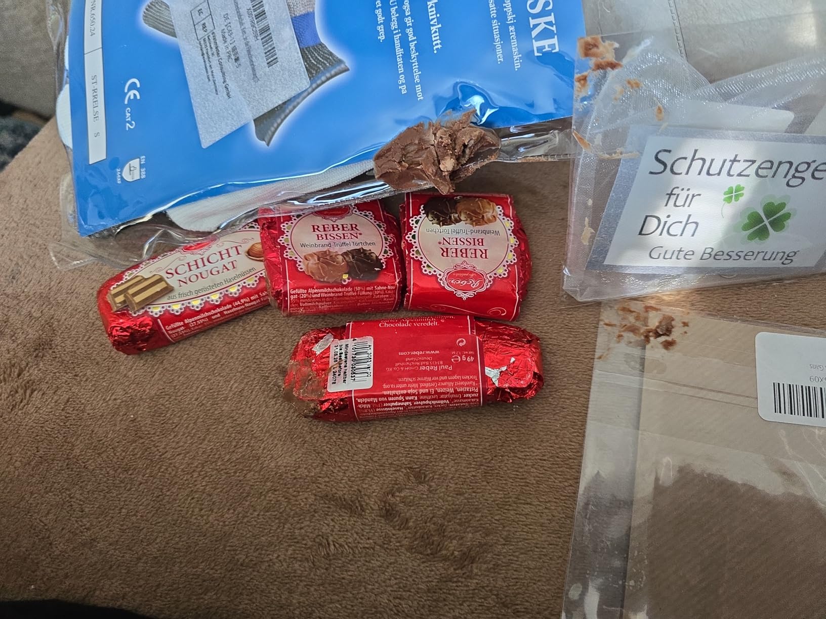 Reber Schicht-Nougat Alpenmilch 30g Haselnuss