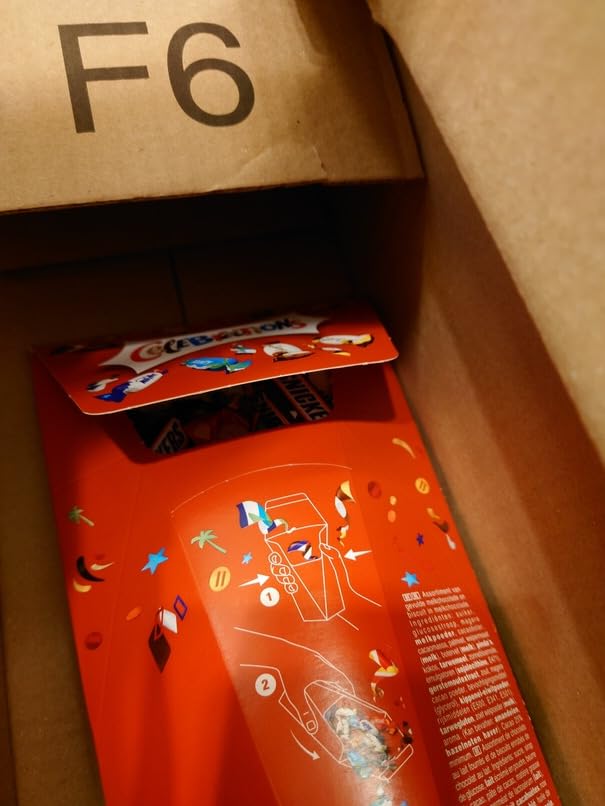 Celebrations Pop Box Pralinenmischung 350g Geschenkbox