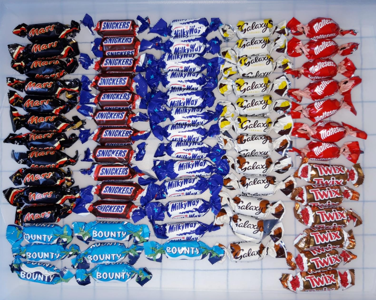 Celebrations Chocolate Bulk Box Schokoriegel 600g Minis Mix