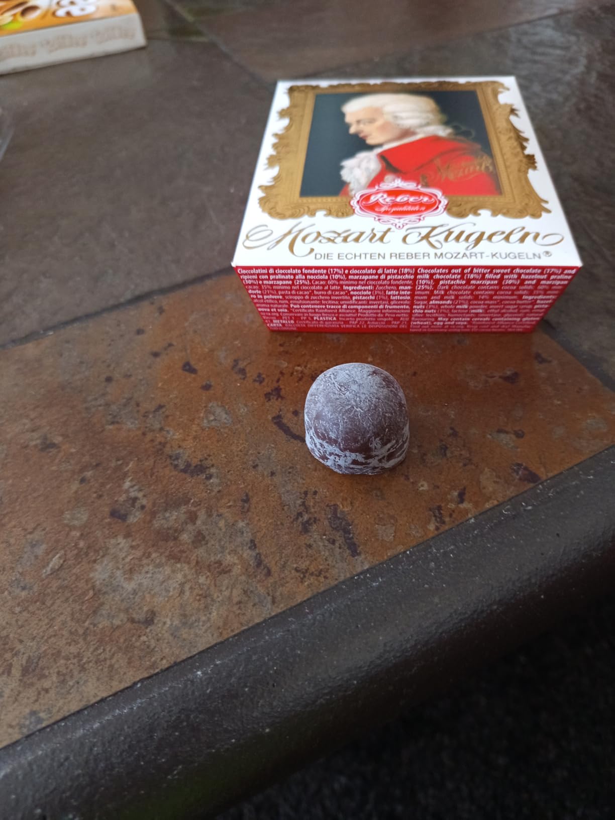 Reber Echte Mozart-Kugeln Barock Pralinen 6er 120g Zartbitter
