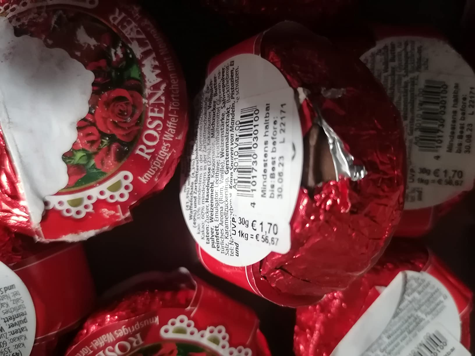 Reber Pasteten Rosenwalzer-Törtchen 48g Nougat Waffel