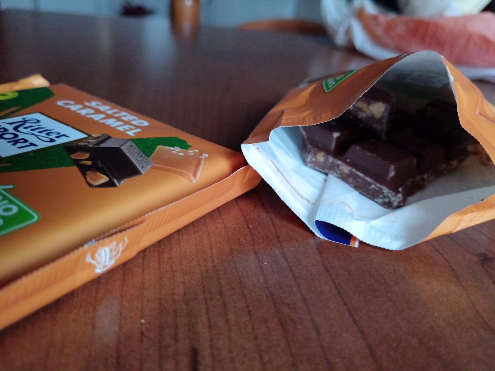 Ritter Sport Vegan Salted Caramel Schokolade 11x100g