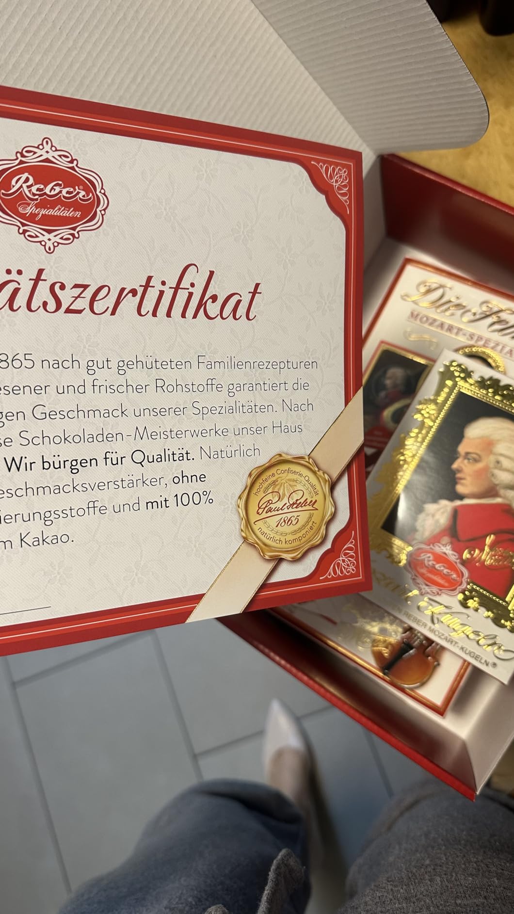 Reber Geschenkbox groß Marzipan Mozart-Mix 32 Stück