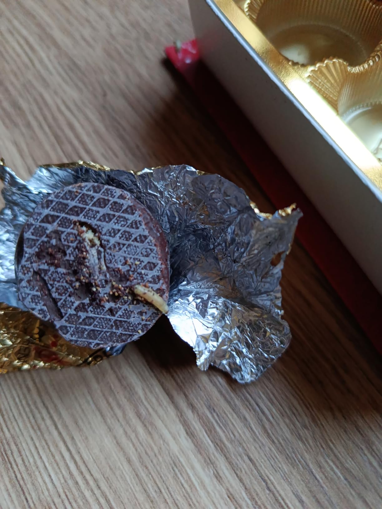 Reber Echte Mozart-Kugeln Barock Pralinen 6er 120g Zartbitter