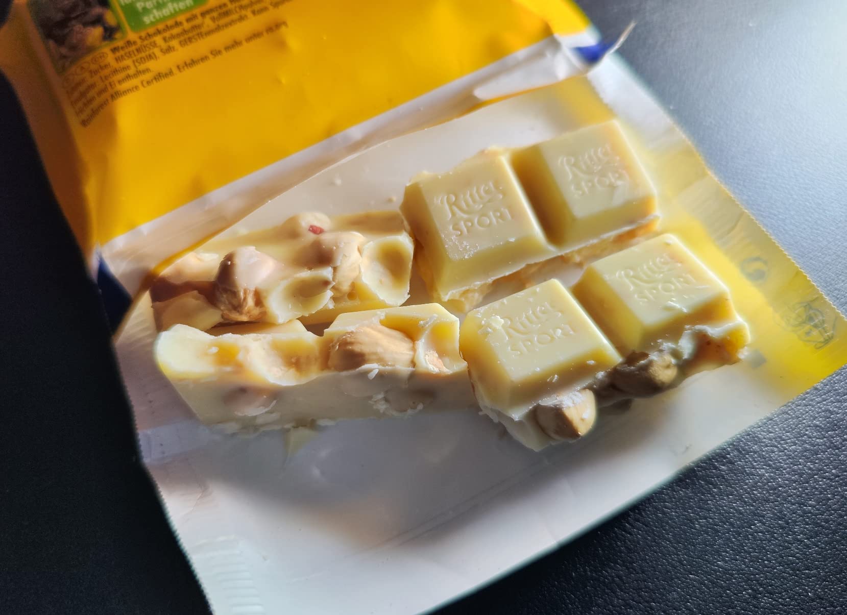 Ritter Sport Weisse Voll-Nuss Schokolade 10 x 100g Haselnuss