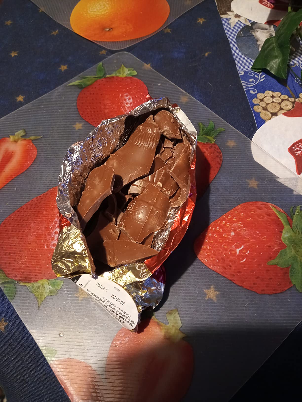Reber Glückskäfer Weihnachtsmann Figur 100g Vollmilch