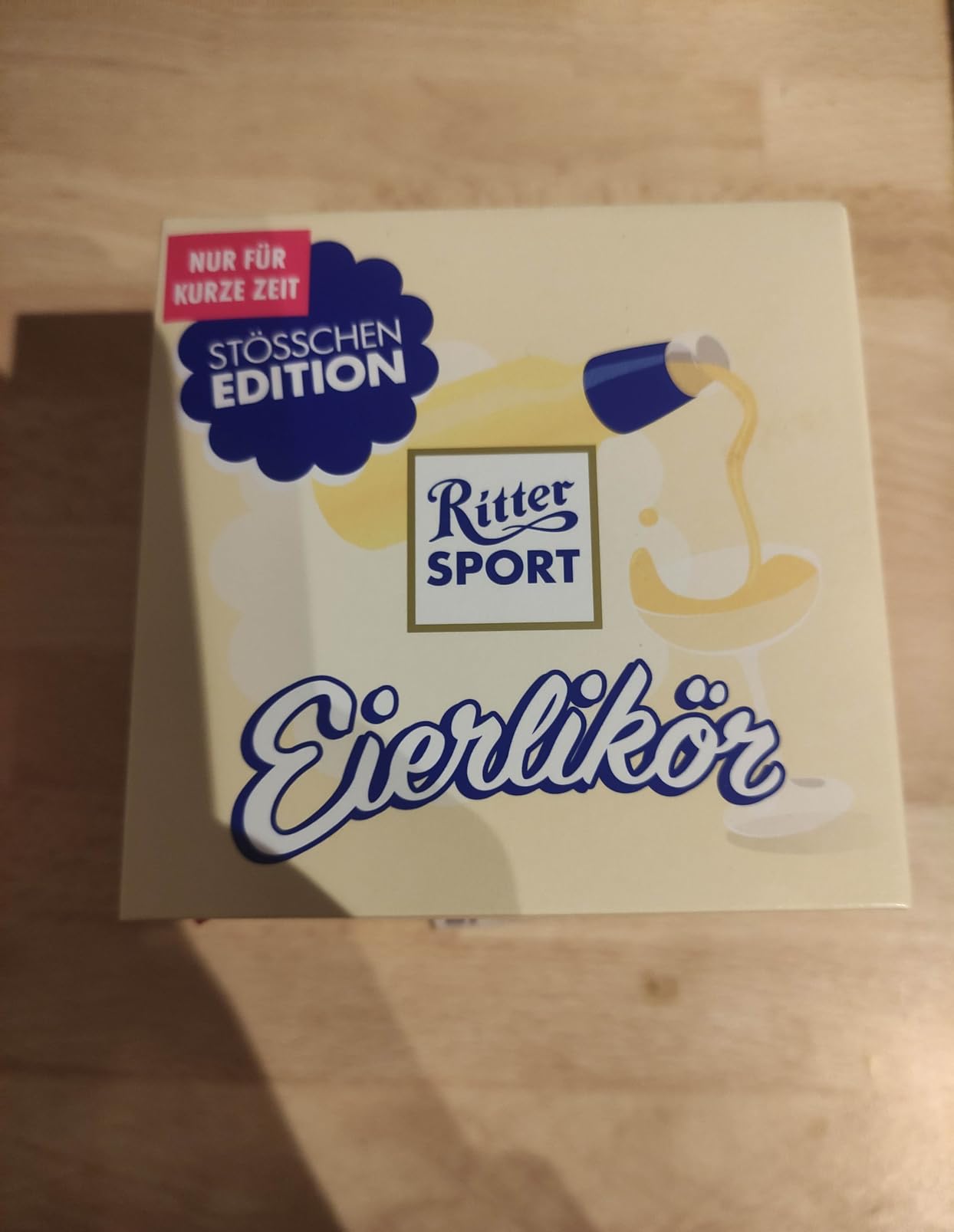 Ritter Sport Winter Eierlikör Schokowürfel 176g Box